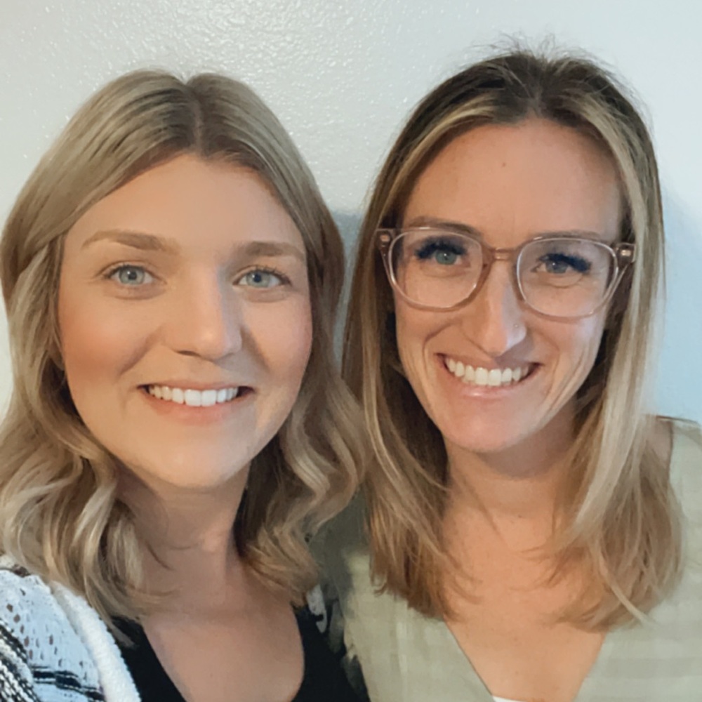Meet your Posher, Stepfanie & Lindsey